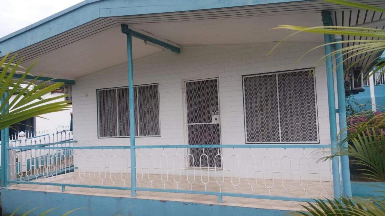 Holiday Hire Fiji ラウトカ エクステリア 写真