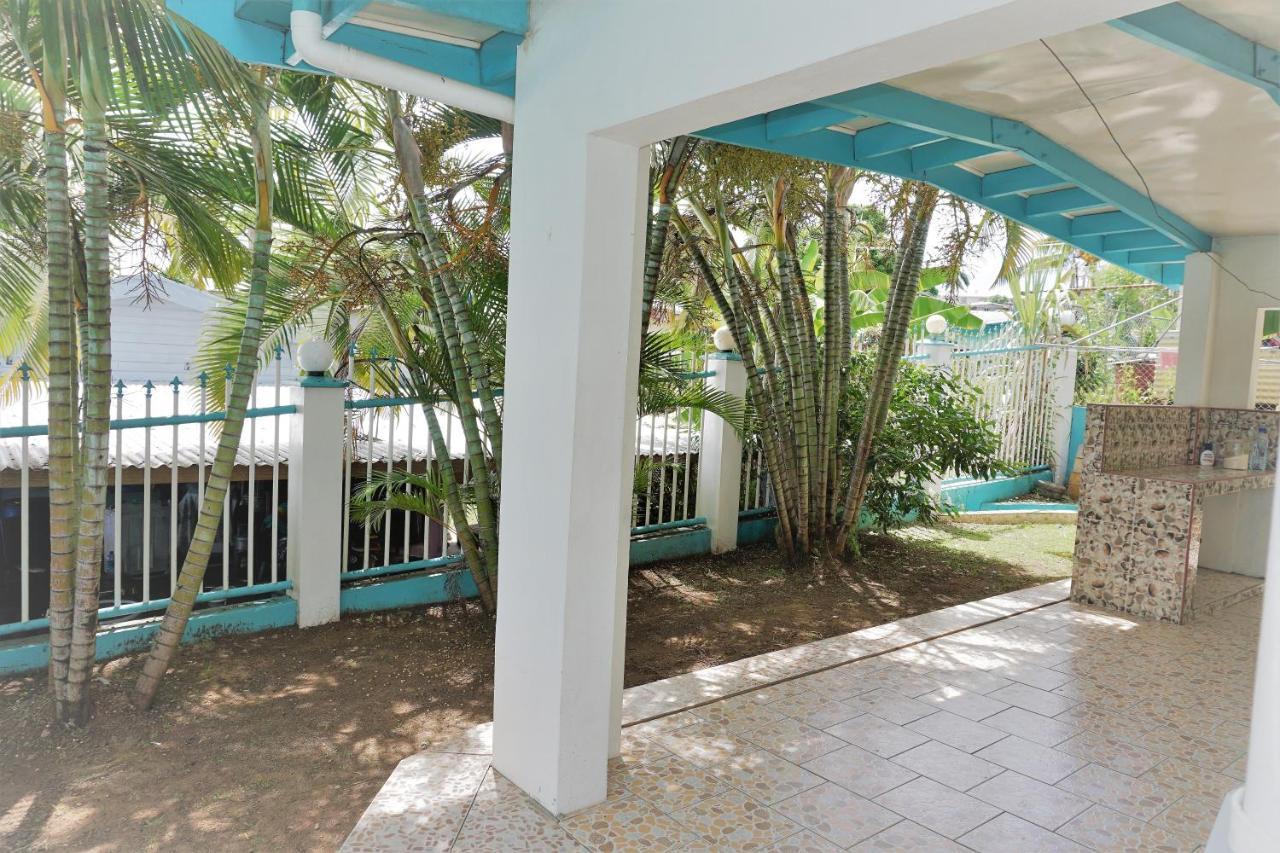 Holiday Hire Fiji ラウトカ エクステリア 写真